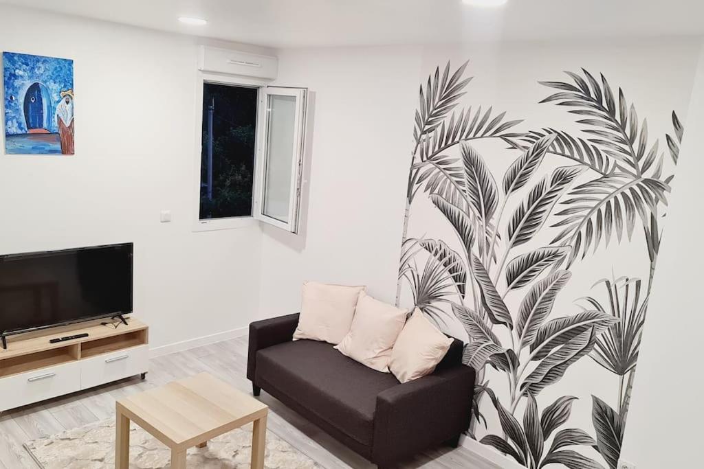 Appartement Tres Lumineux Et Calme. Sevran Exteriér fotografie