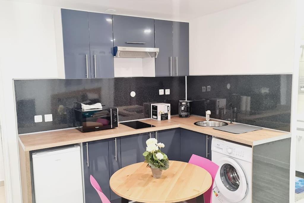Appartement Tres Lumineux Et Calme. Sevran Exteriér fotografie